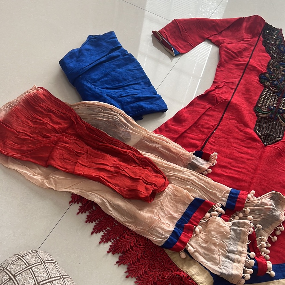 Indian clothes - Picture 3 of 3